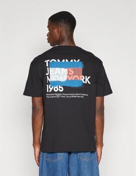 TOMMY CAMISETA NEGRA NY GRAFFITI