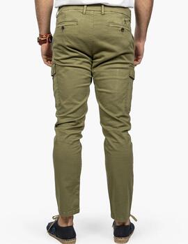 HARPER PANTALÓN CARGO VERDE MILITAR