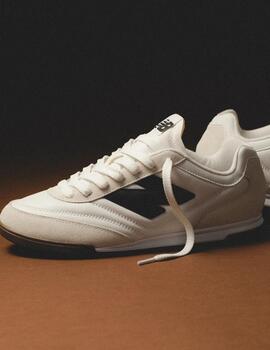 NEW BALANCE ZAPATILLA BLANCA URC42LA