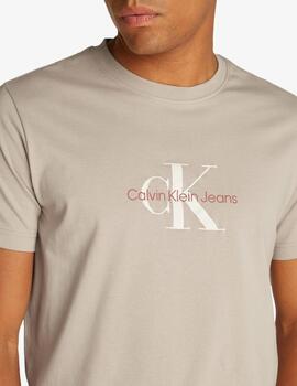 CALVIN KLEIN CAMISETA GOAT DISTRESSED