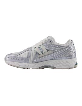 ZAPATILLA NEW BALANCE 1906 GRIS PLATA