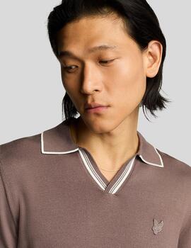 LYLE&SCOTT POLO MARRON KNITTED OPEN COLLAR