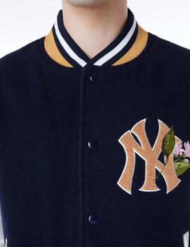 NEW ERA CHAQUETA NAVY FLORAL VARSITY