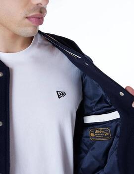 NEW ERA CHAQUETA NAVY FLORAL VARSITY