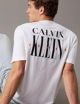 CALVIN KLEIN CAMISETA BLANCA SERIF FRONT GRAPHIC