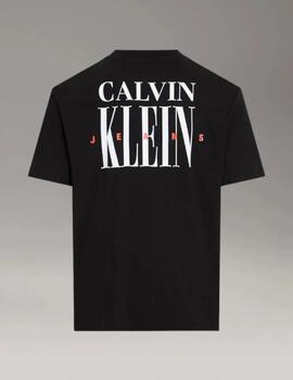 CALVIN KLEIN CAMISETA NEGRA SERIF FRONT GRAPHIC