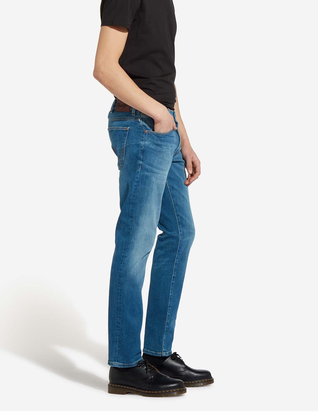 Vaqueros Jeans Larston Denim Wrangler para Hombre