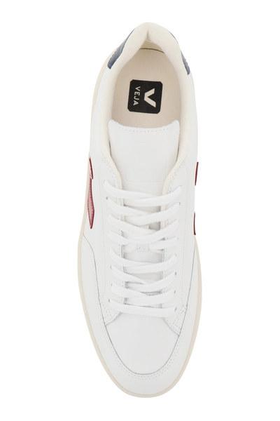 ZAPATILLA VEJA V-12 WHITE MARSALA NAUTICO
