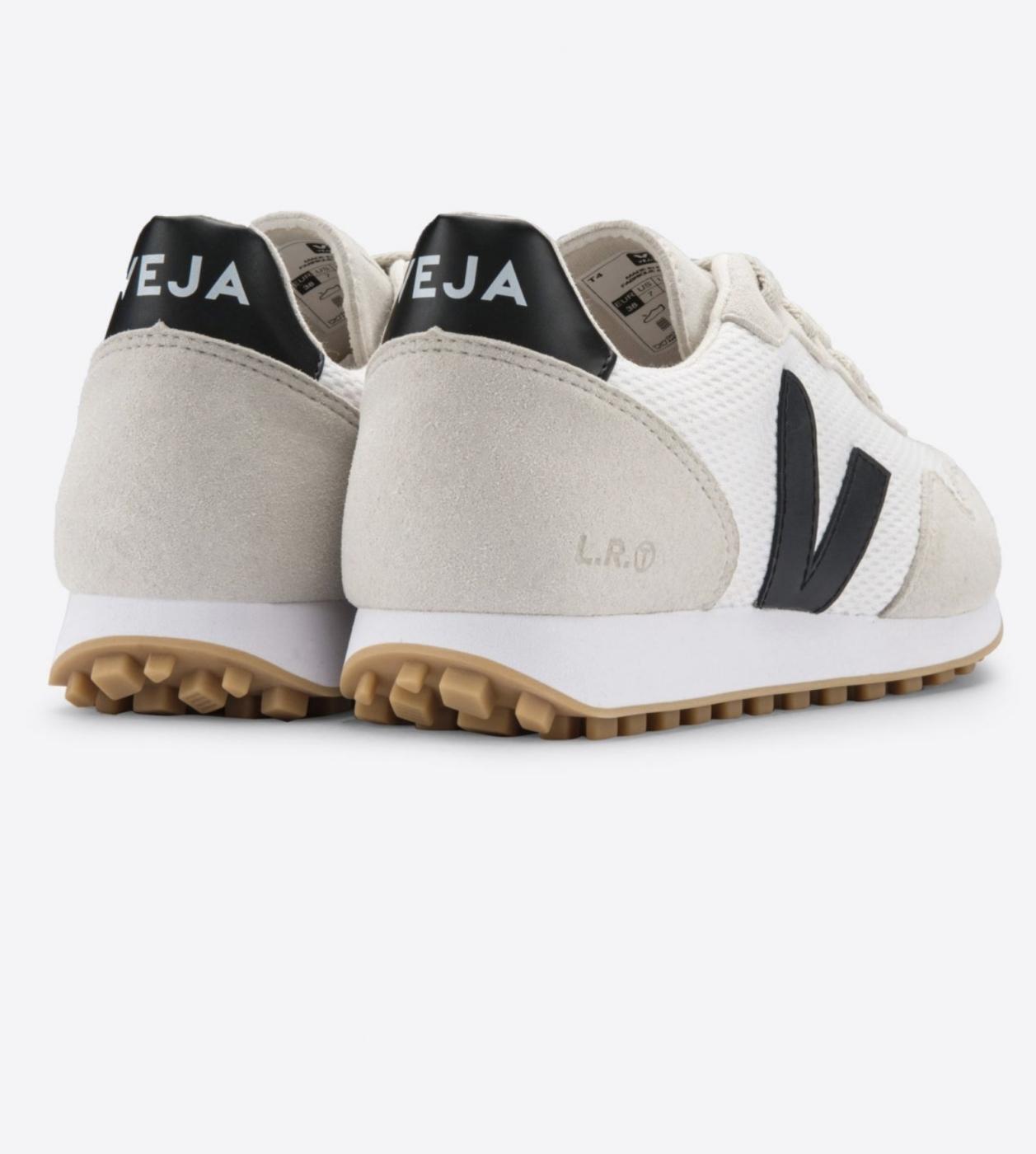 VEJA ZAPATILLA SDU REC ALVEOMESH BLANCO_NEGRO