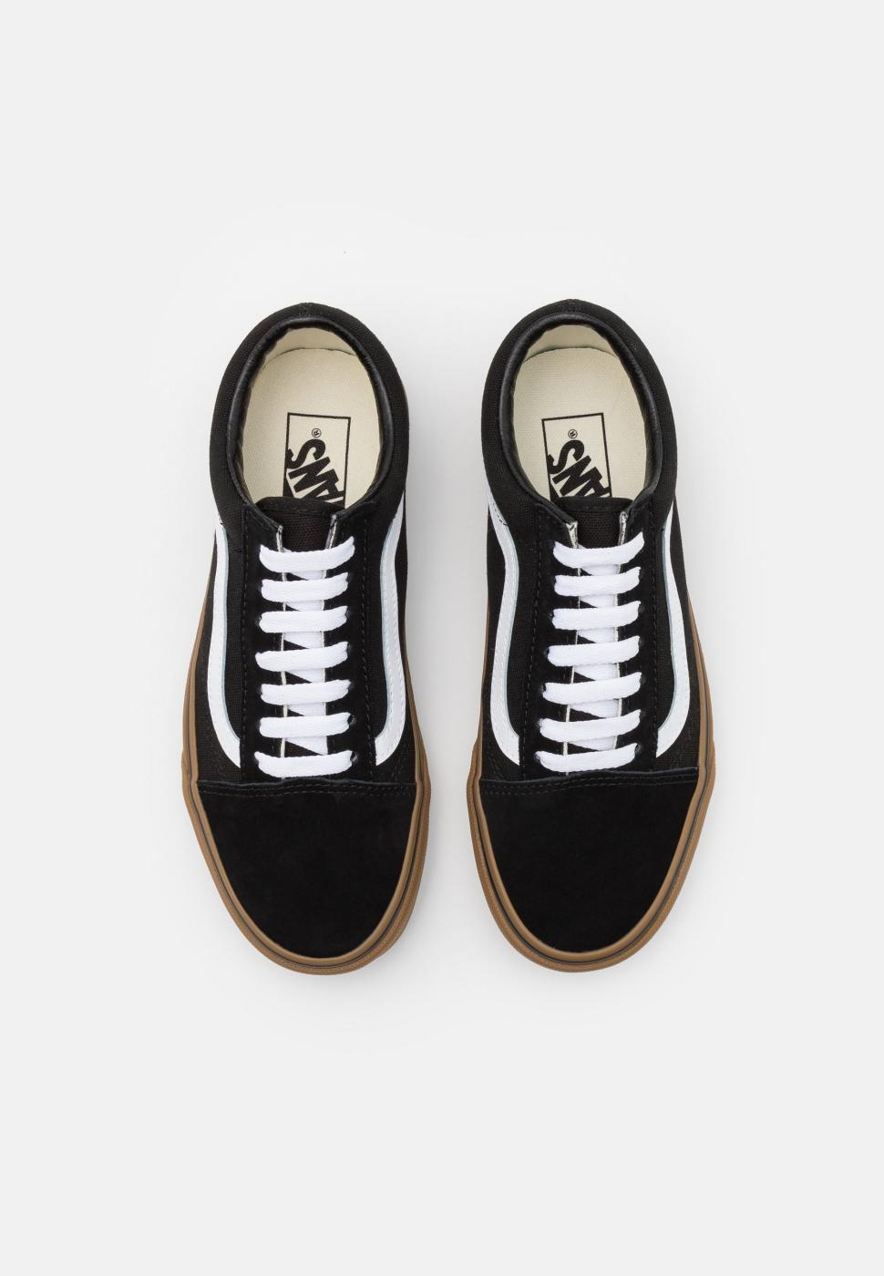 VANS ZAPATILLA OLD SKOOL GUMSOLE NEGRO