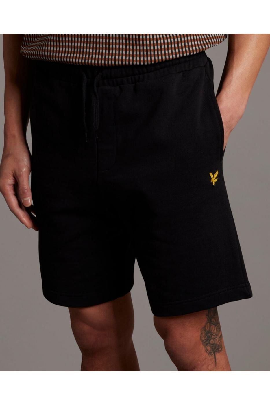 LYLE AND SCOTT PANTALÓN CORTO NEGRO