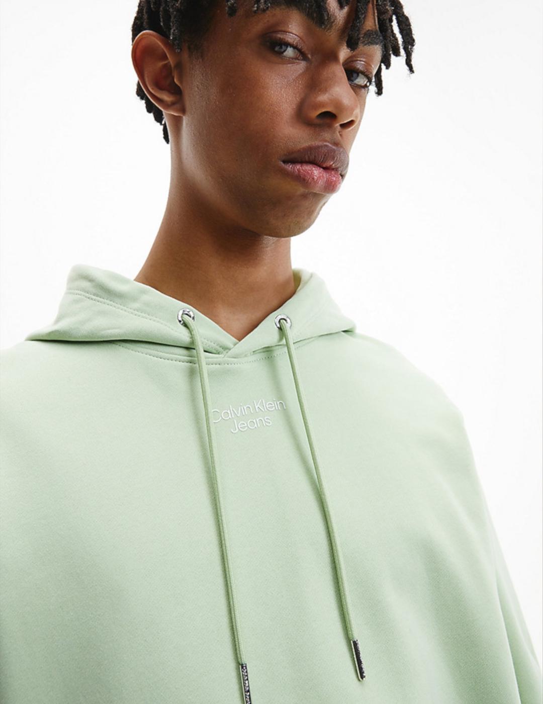 CALVIN SUDADERA STACKED LOGO VERDE