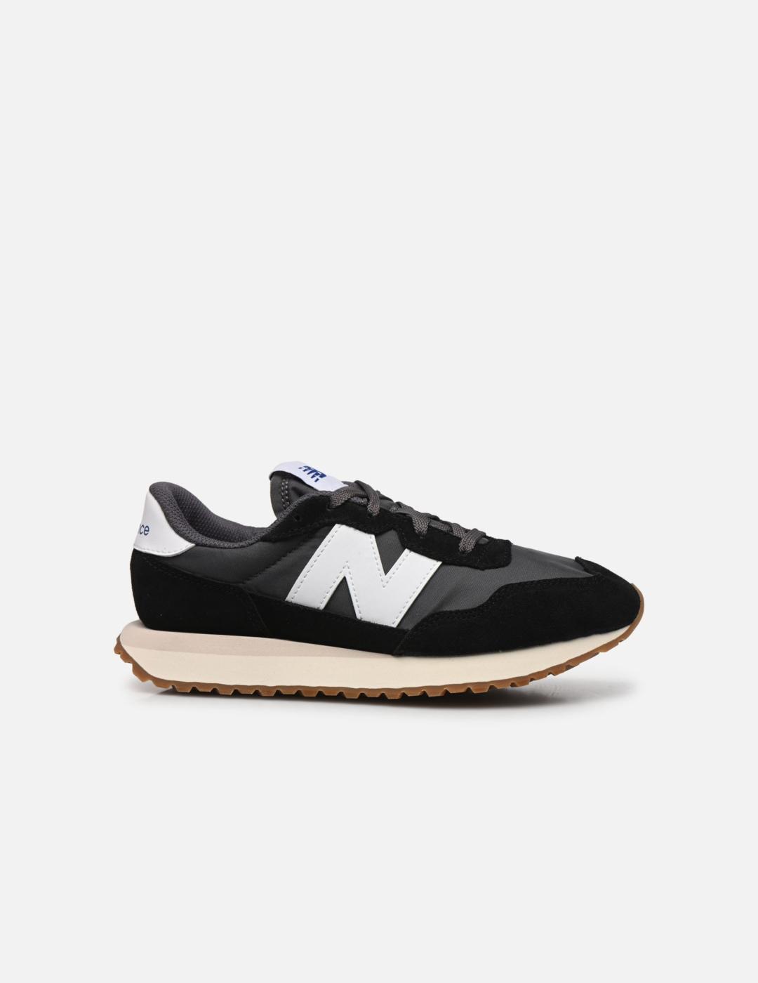 NEW BALANCE ZAPATILLA 237 NEGRA BLANCA