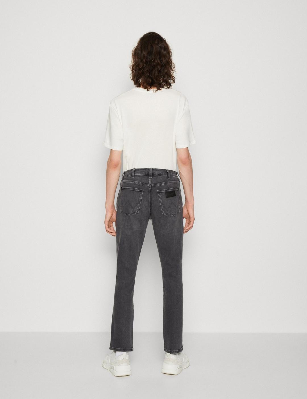 JEANS WRANGLER LARSTON SLIM TAPERED BLACKOUT