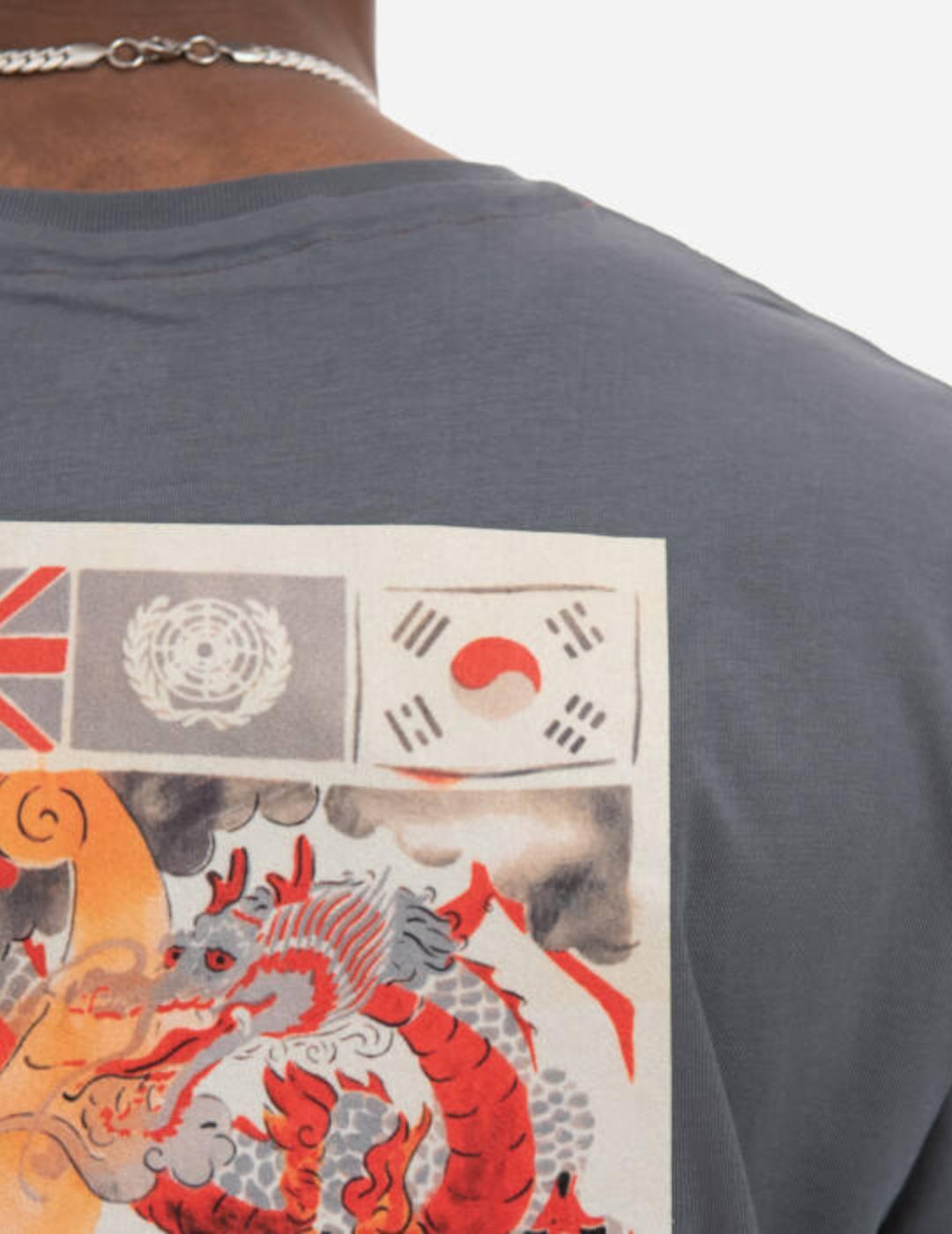 CAMISETA ALPHA BLOOD CHIT GRIS NEGRO