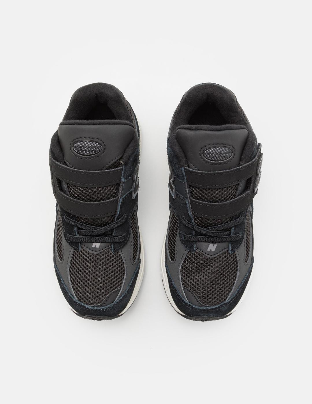 NEW BALANCE ZAPATILLA 2002 NEGRA