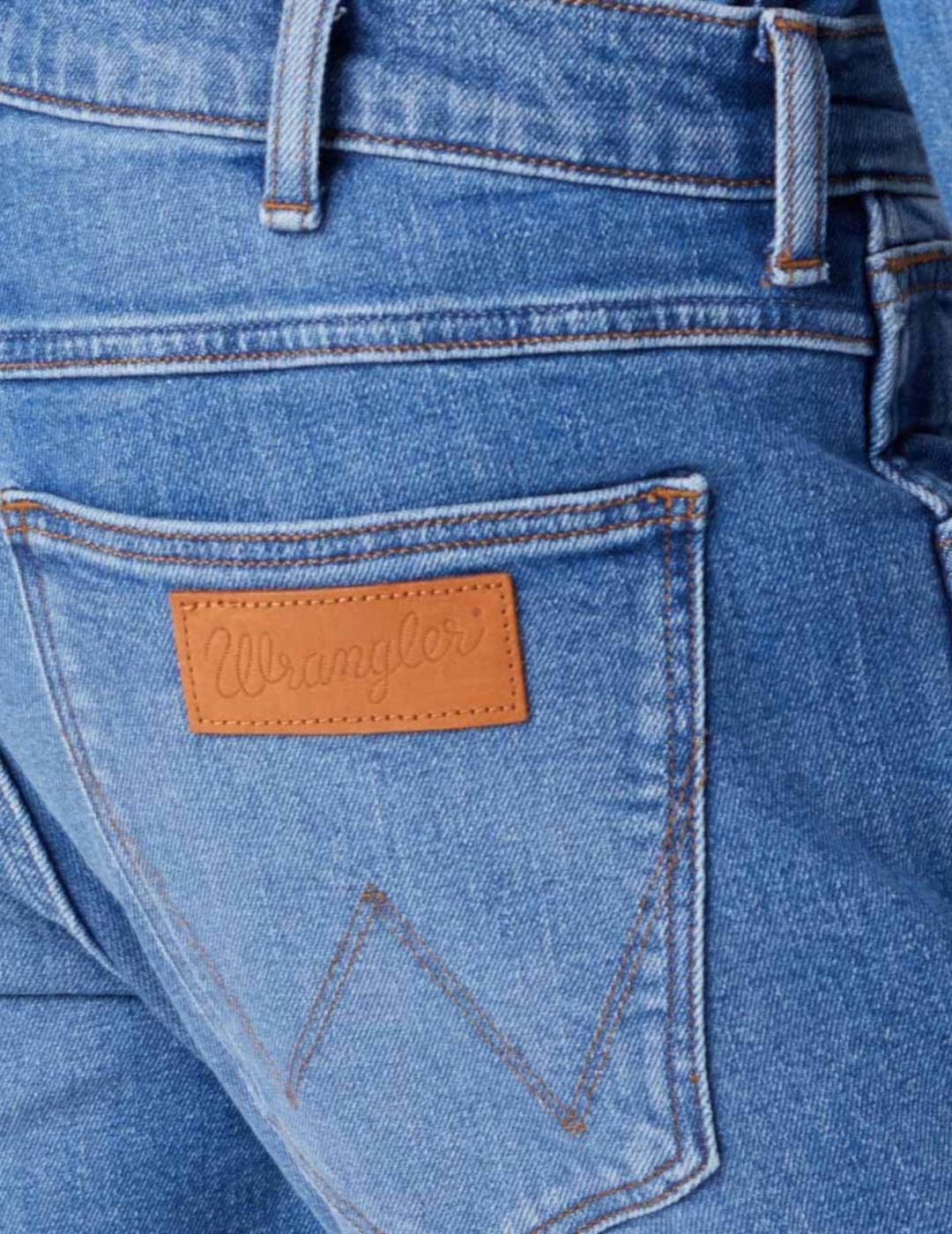 JEANS WRANGLER GREENSBORO NEW FAVORITE