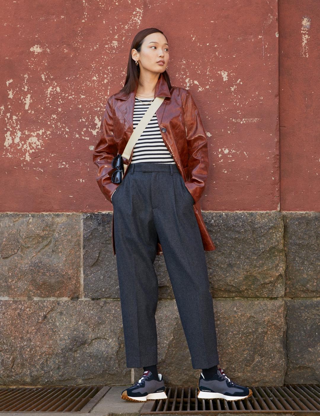 ZAPATILLA NEW BALANCE 327 NEGRA