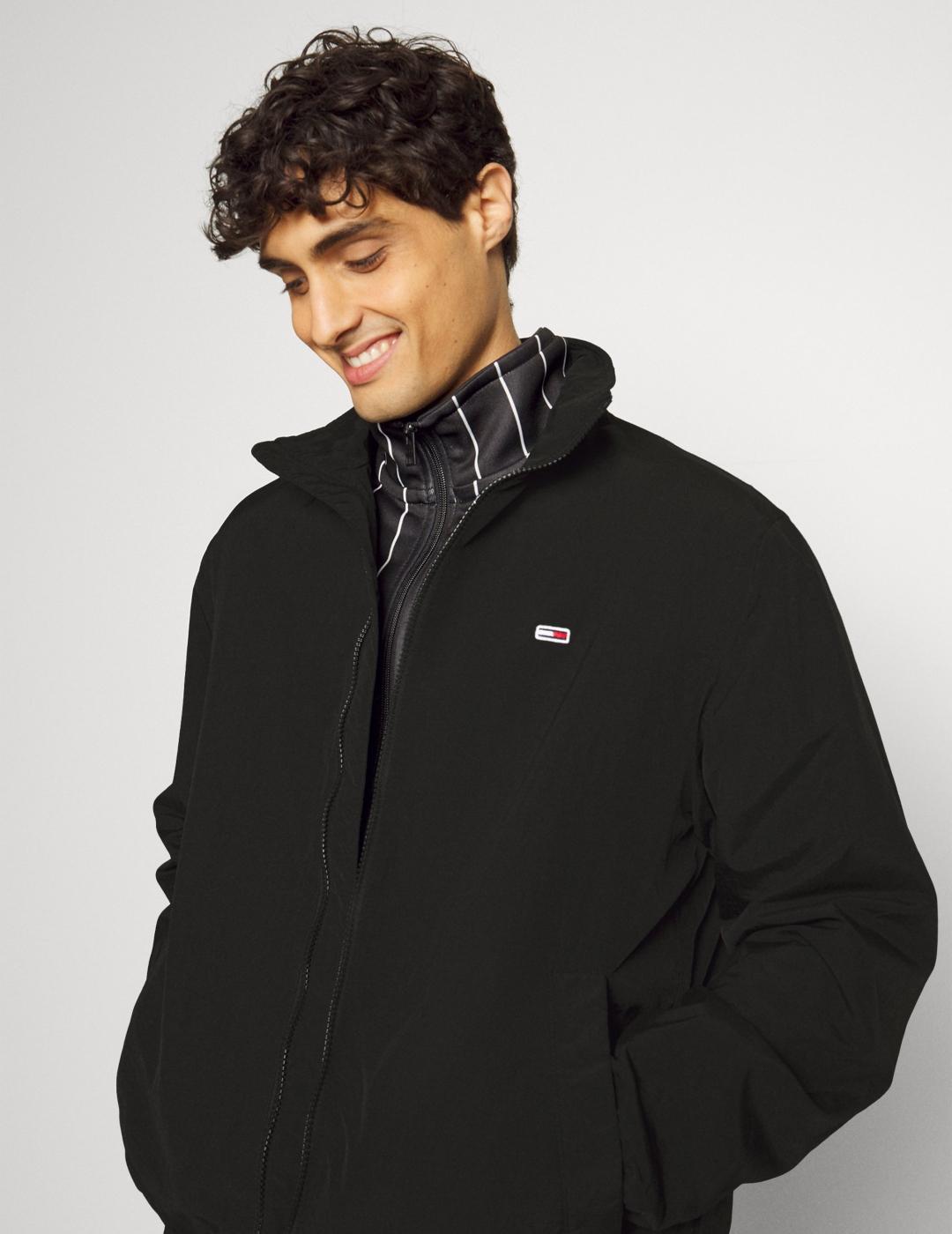 TOMMY CHAQUETA NEGRA ESSENTIAL