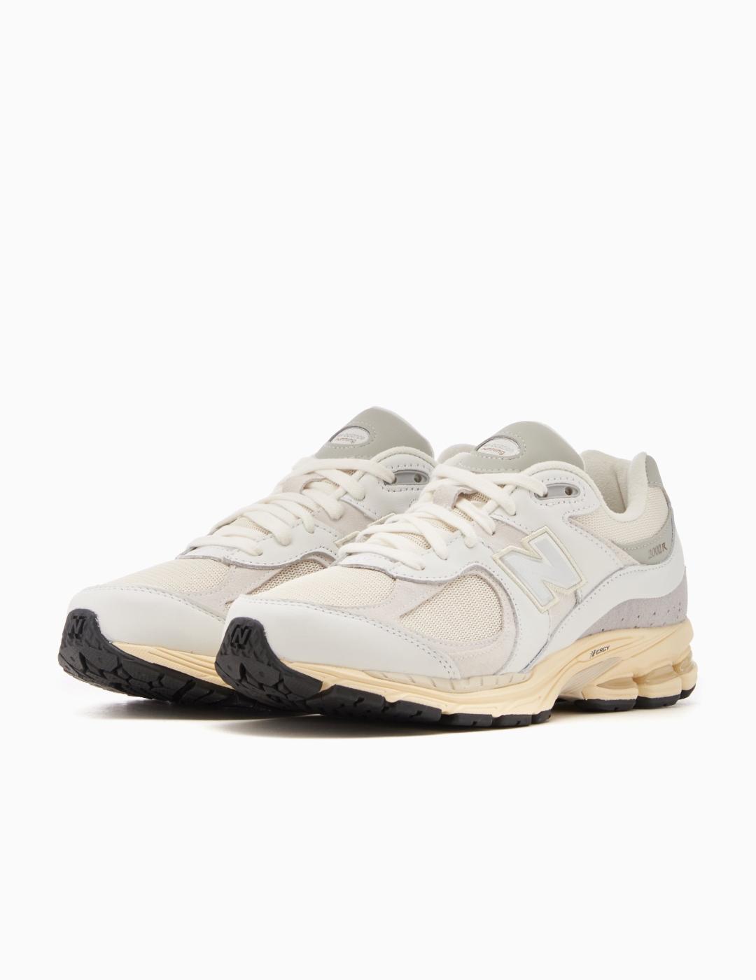NEW BALANCE 2002 BLANCO GRIS