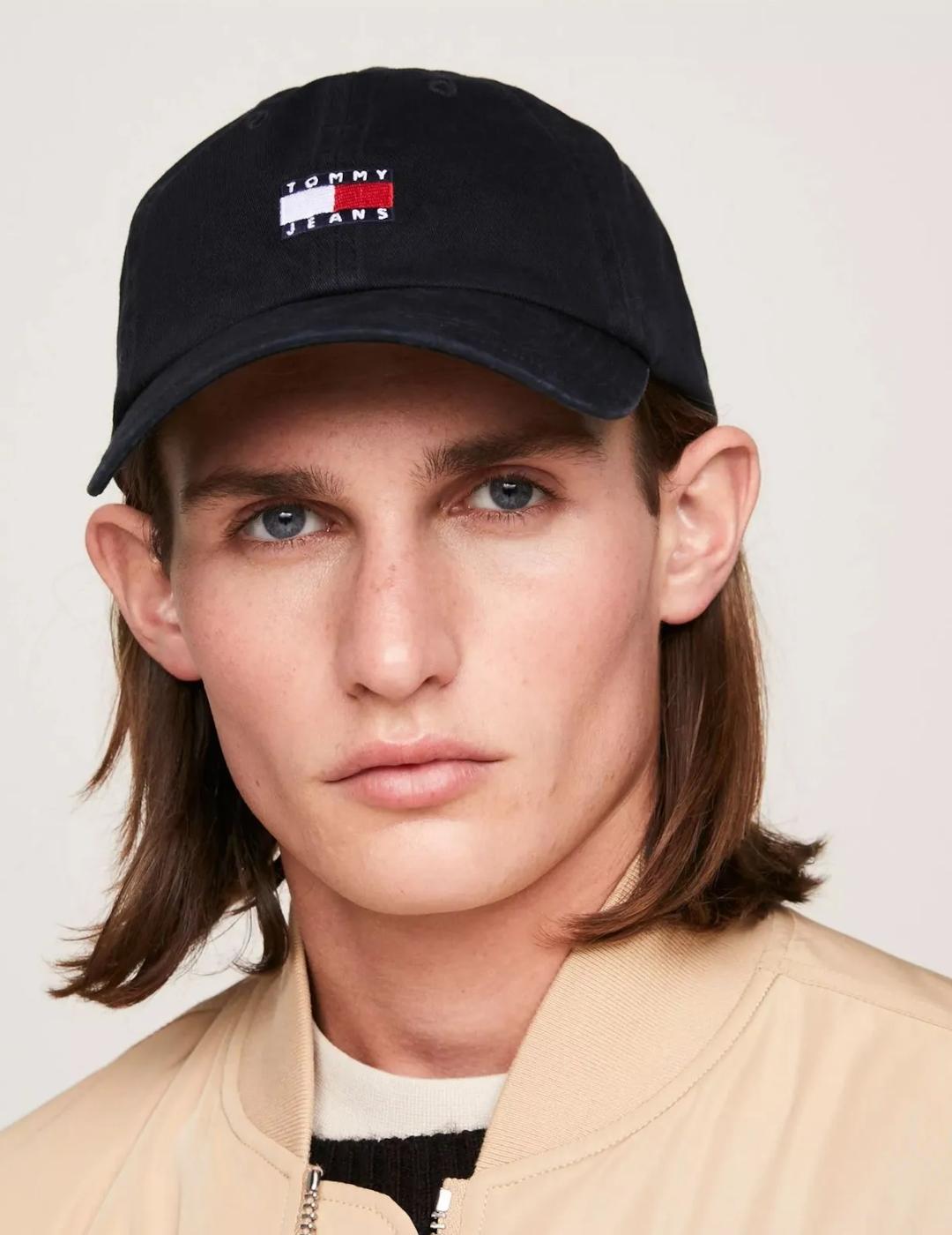 TOMMY GORRA HERITAGE CAP NEGRA