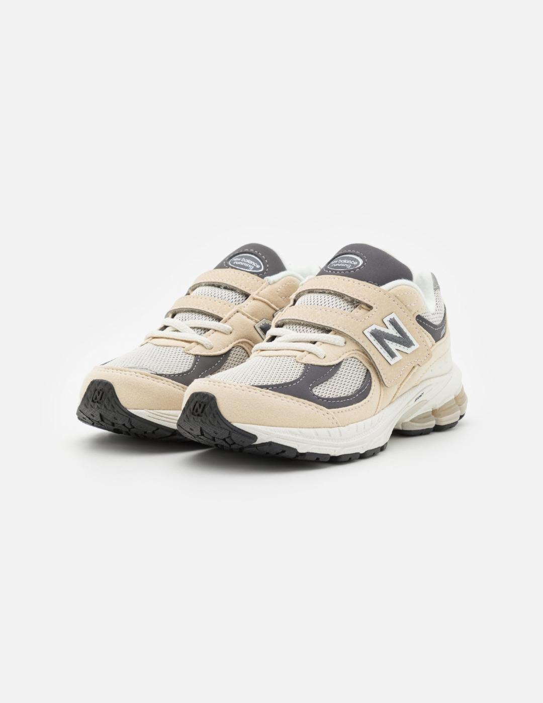 NEW BALANCE ZAPATILLA 2002 KIDS BEIGE