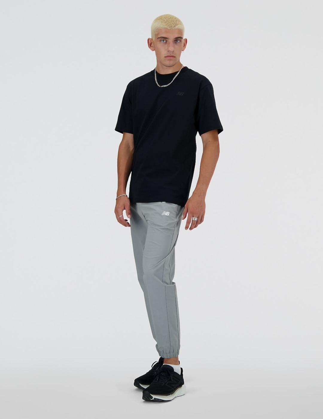 NEW BALANCE CAMISETA ATHLETICS NEGRA