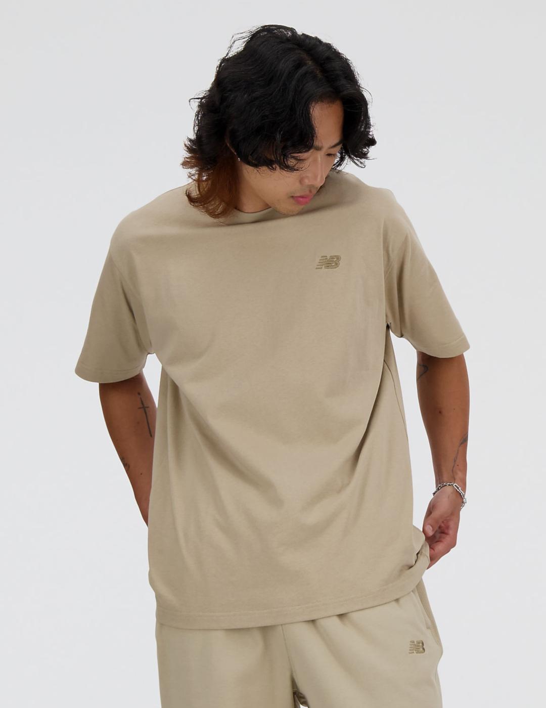 NEW BALANCE CAMISETA ATHLETICS BEIGE
