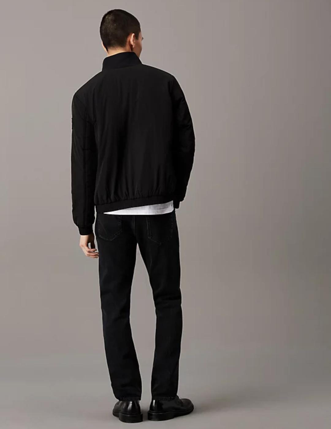 CALVIN KLEIN HARRINGTON NEGRA PADDED