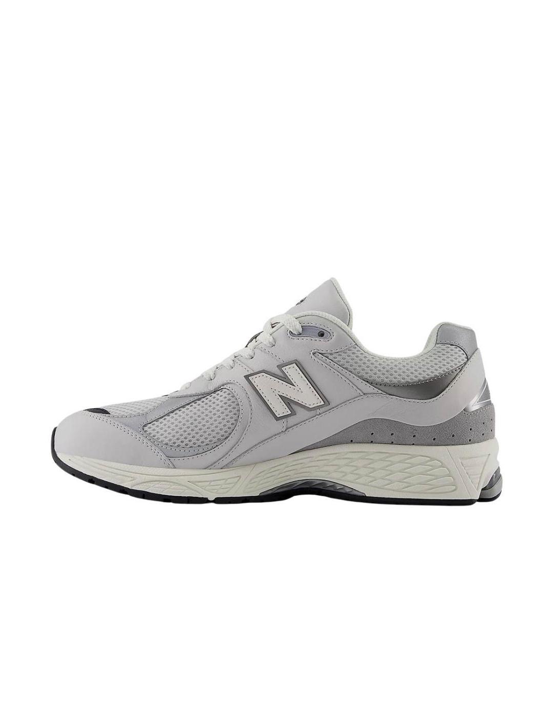NEW BALANCE 2002R GREY MATTER