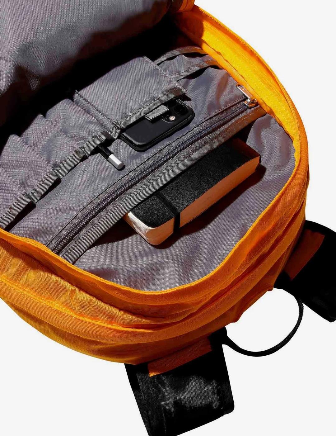 NORTH FACE MOCHILA AMARILLA BOREALIS