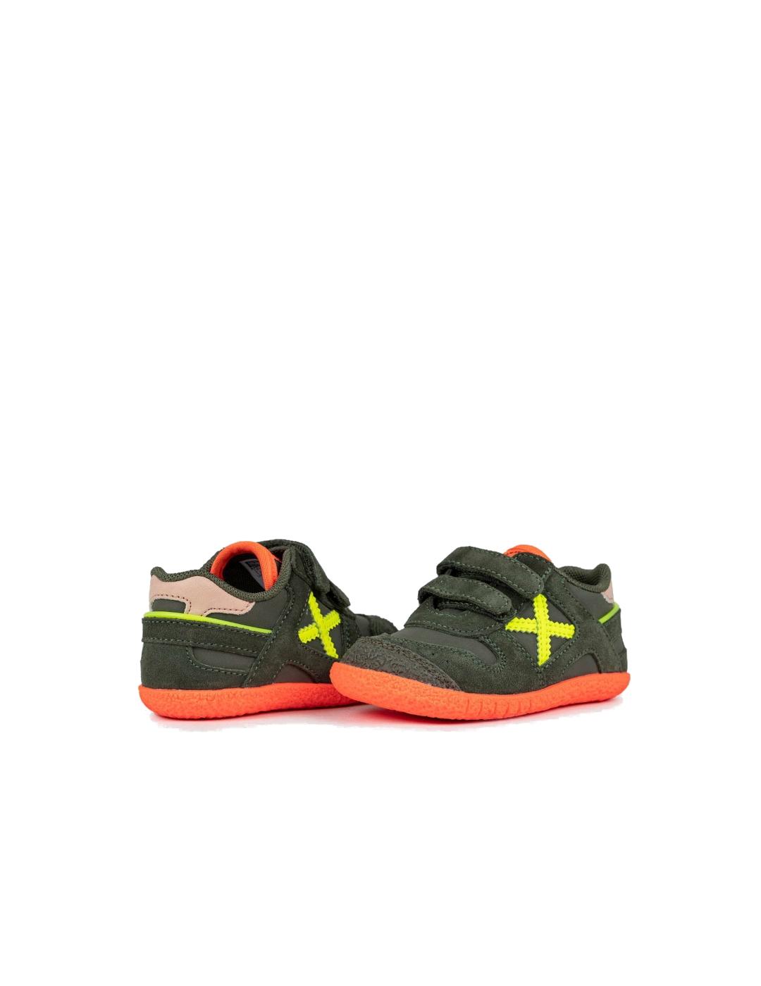 Zapatillas Munich verde para niño.