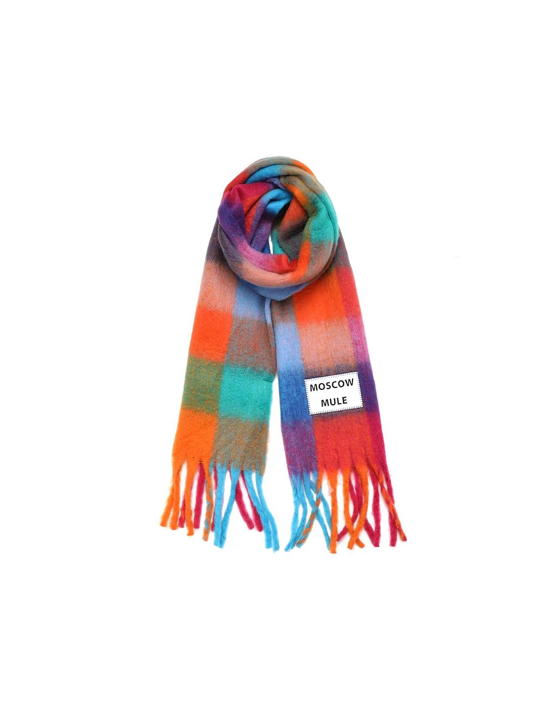 Fulares y bufandas en multicolor para todos.