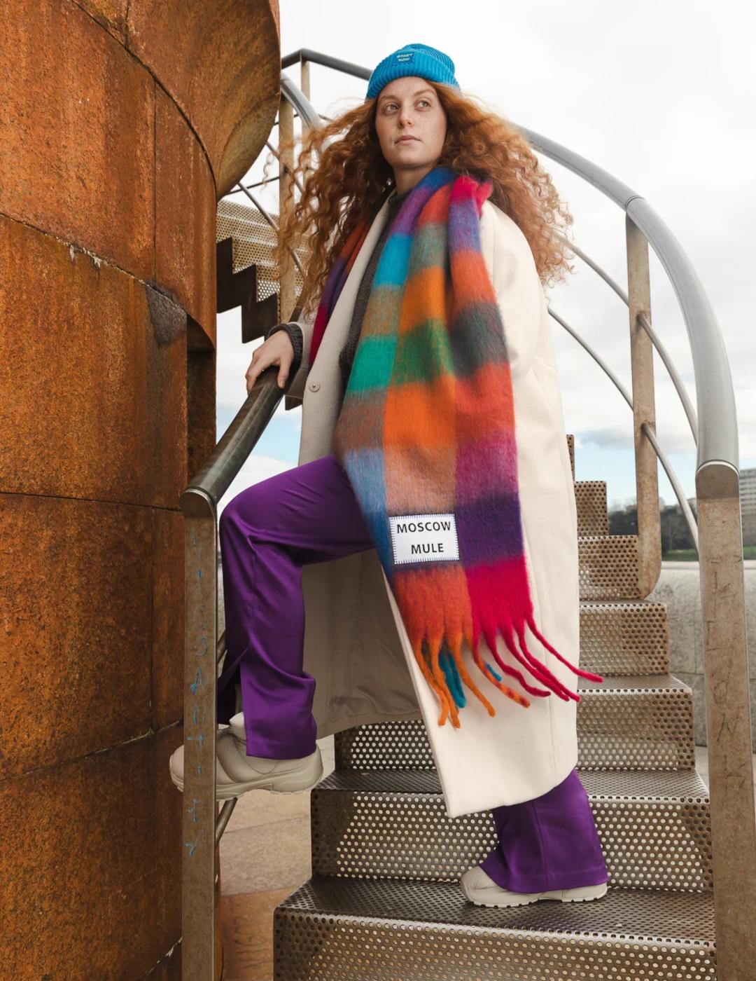 Fulares y bufandas en multicolor para todos.