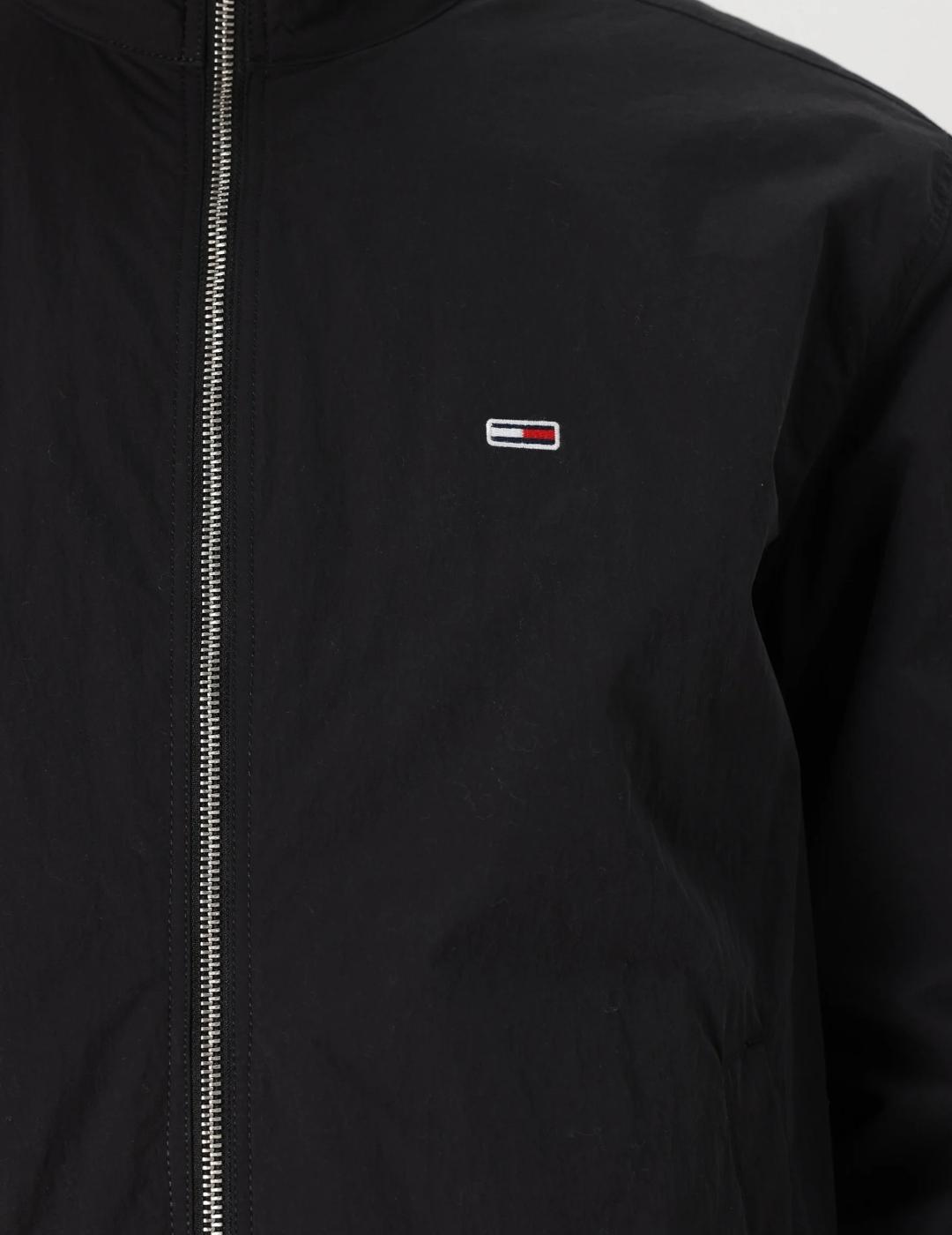 TOMMY CHAQUETA NEGRA ESSENTIAL