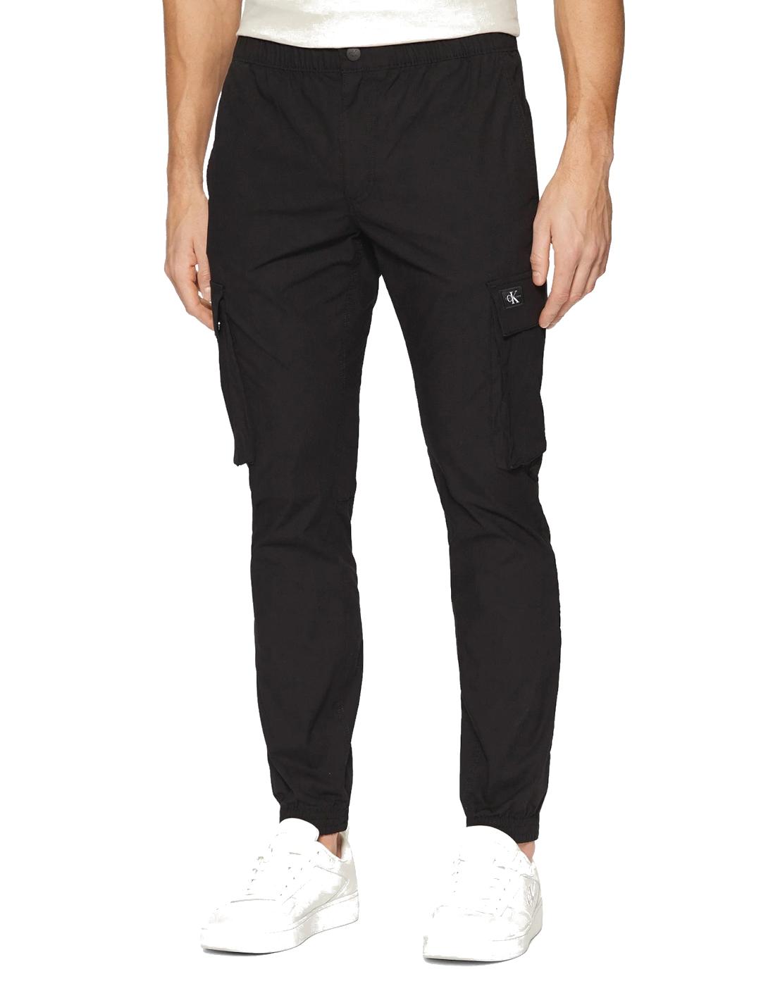 CALVIN KLEIN CARGO NEGRO SKINNY