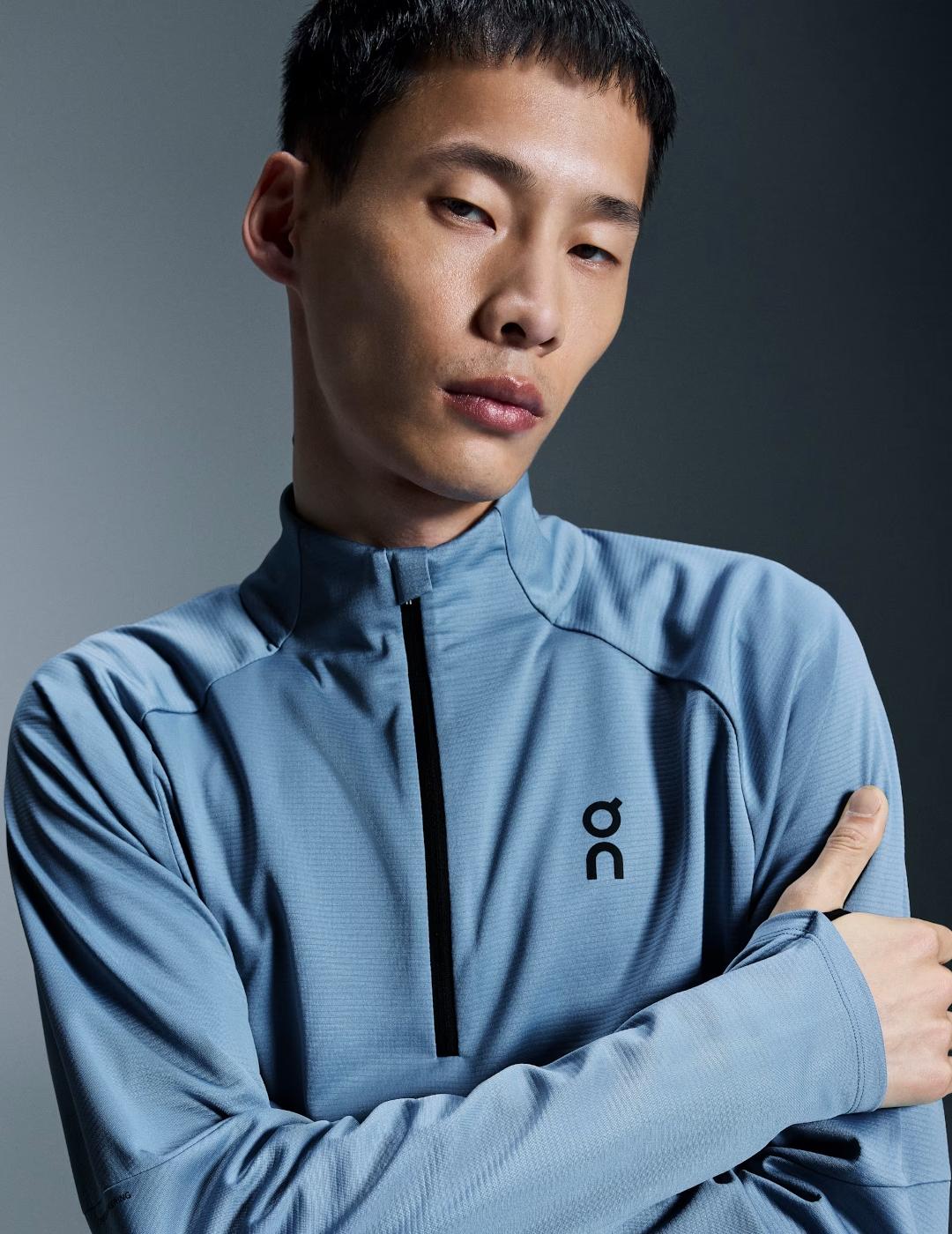 ON SUDADERA TECNICA AZUL CLIMATE 2