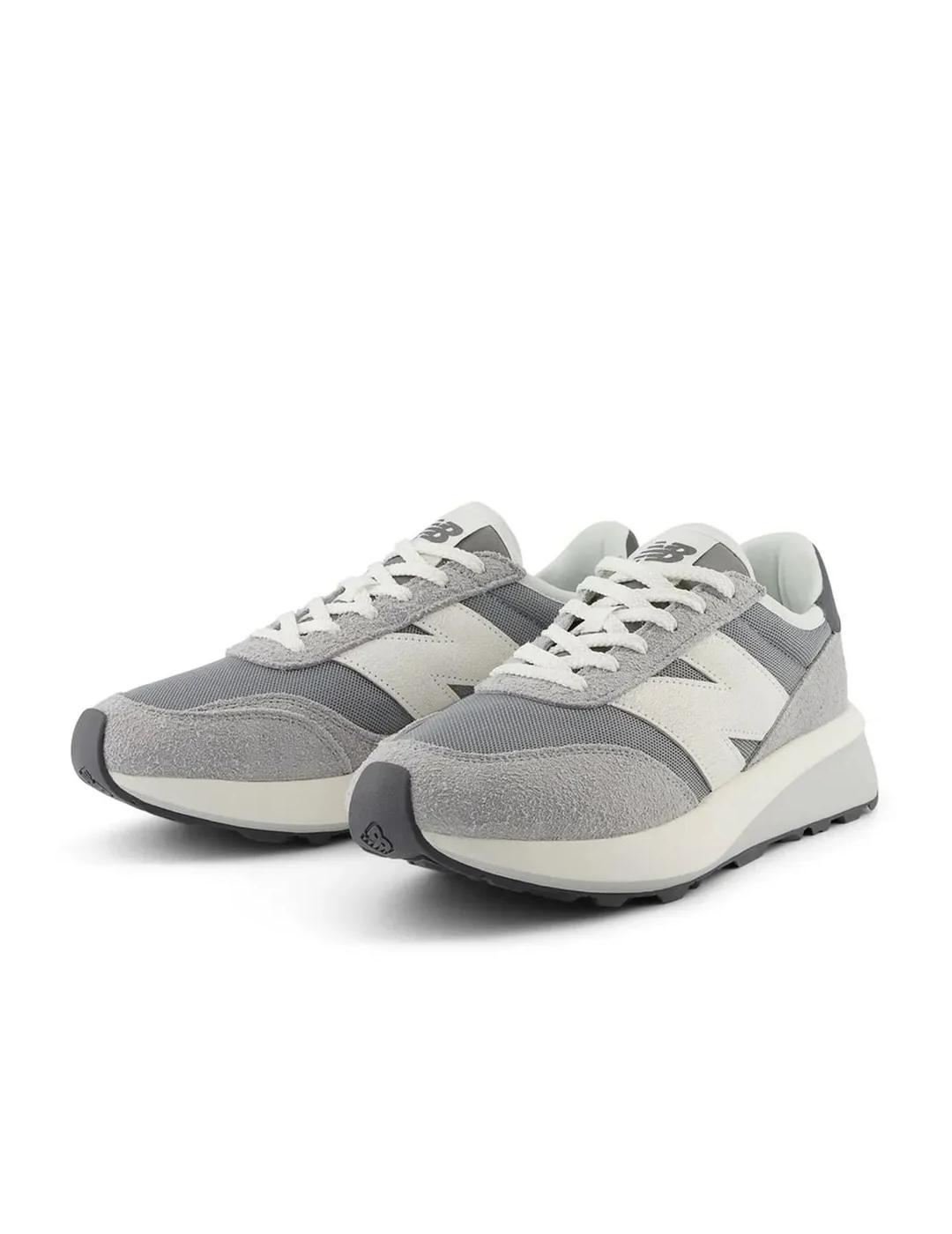NEW BALANCE ZAPATILLA 370 GRIS