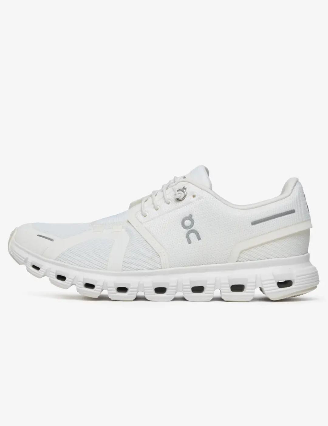 ON CLOUD 6 WHITE WHITE W