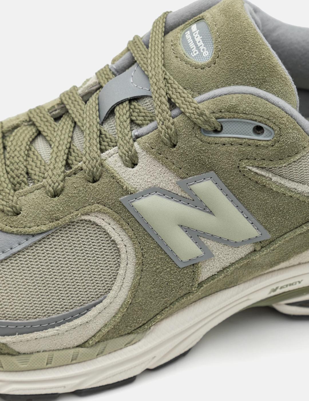 NEW BALANCE 2002 VERDE