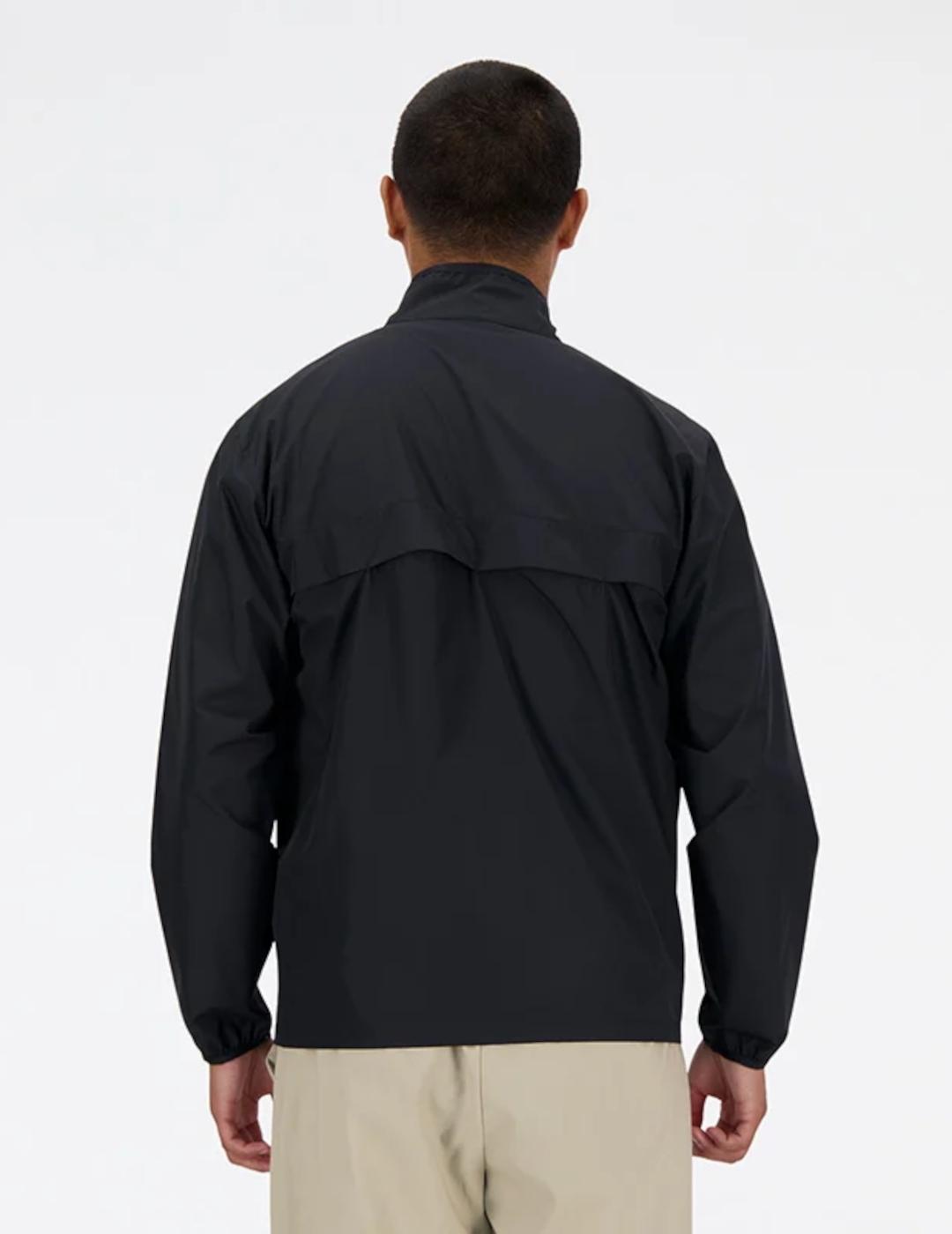 NEW BALANCE CHAQUETA TÉCNICA NEGRA