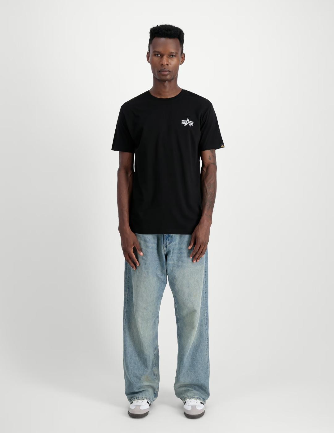 ALPHA CAMISETA NEGRA SIGNATURE PRINT