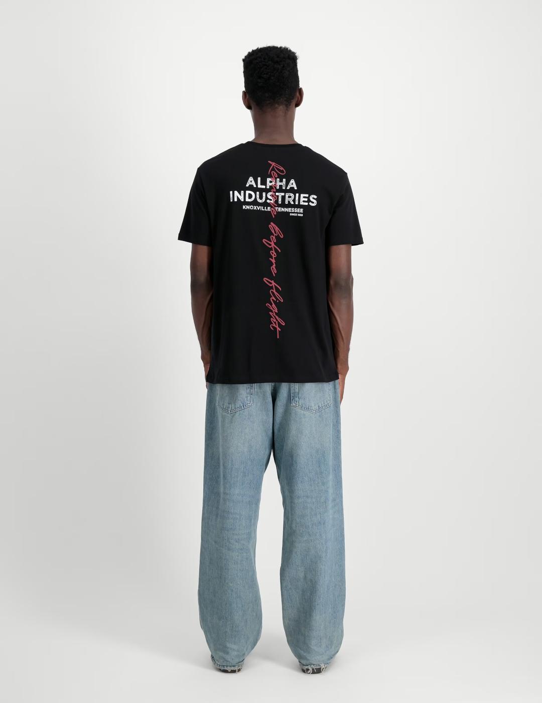 ALPHA CAMISETA NEGRA SIGNATURE PRINT