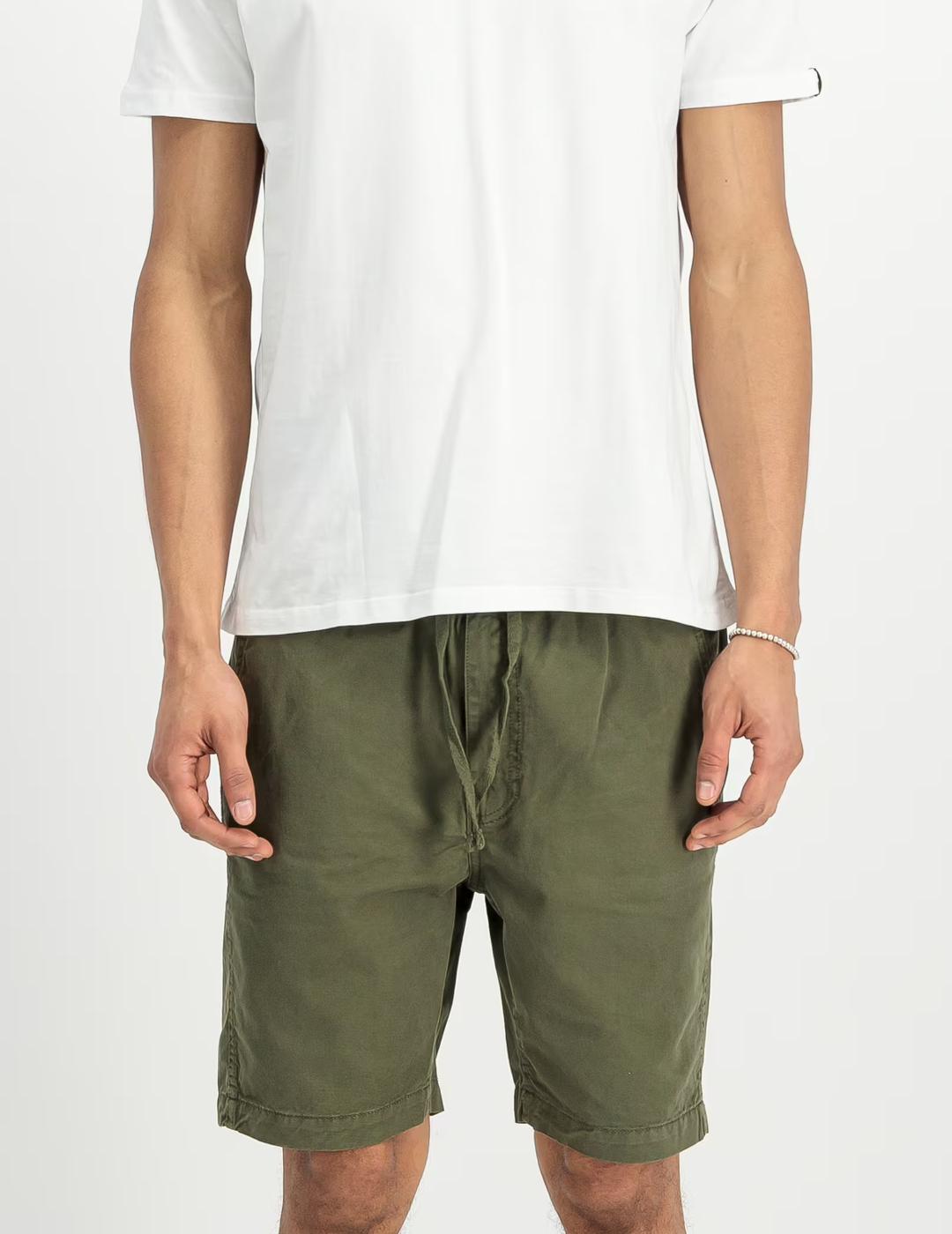 ALPHA SHORT JOGGER OLIVA BASIC