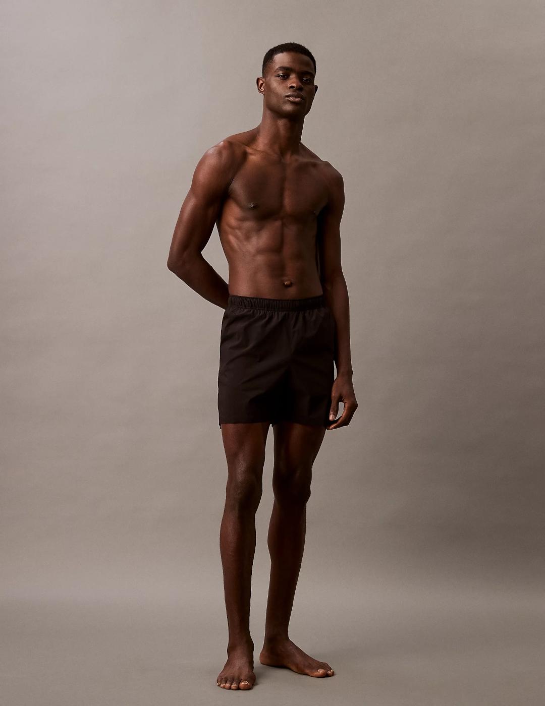 CALVIN BAÑADOR NEGRO