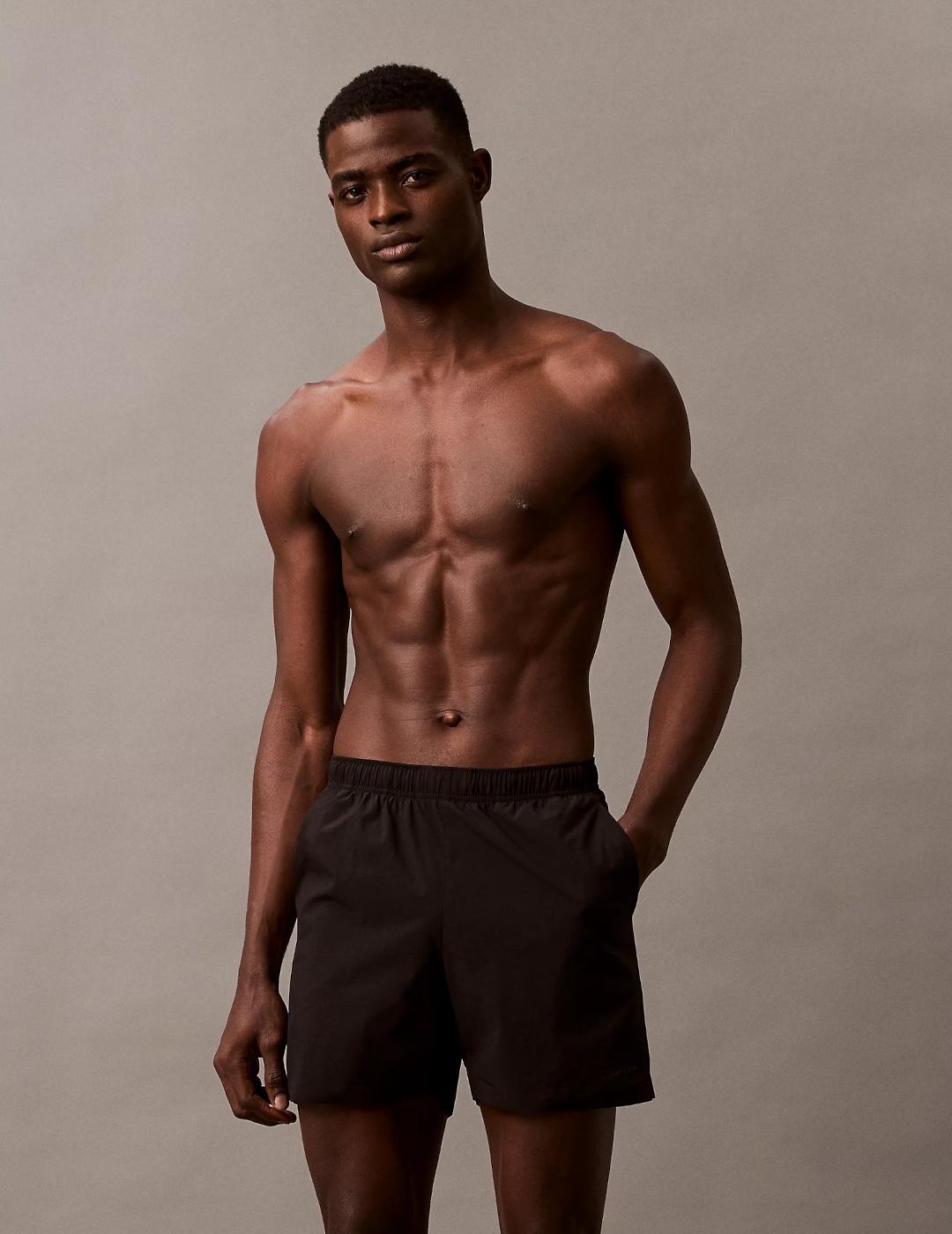 CALVIN BAÑADOR NEGRO