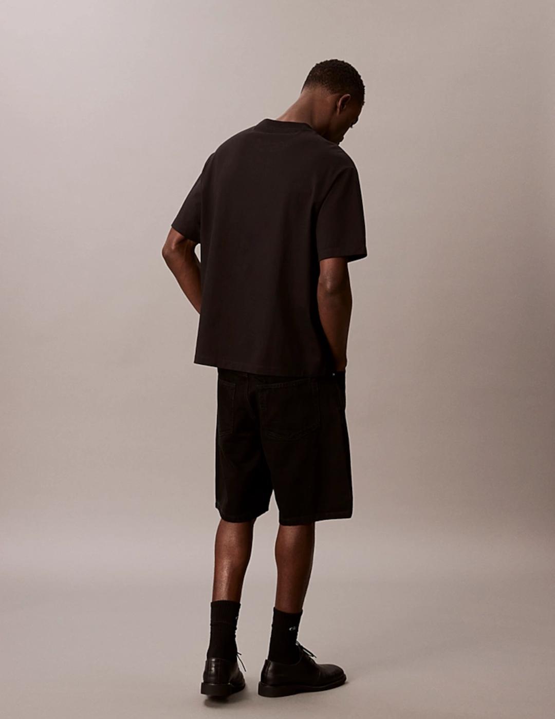 CALVIN CAMISETA NEGRA RELAXED FIT