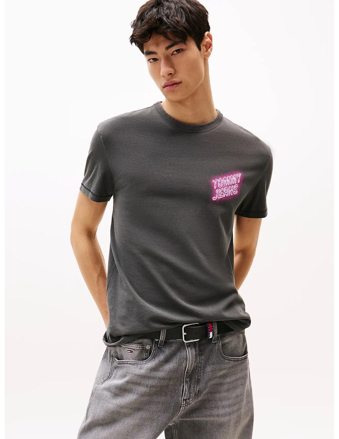 TOMMY CAMISETA NEGRA NOVELTY FAIR