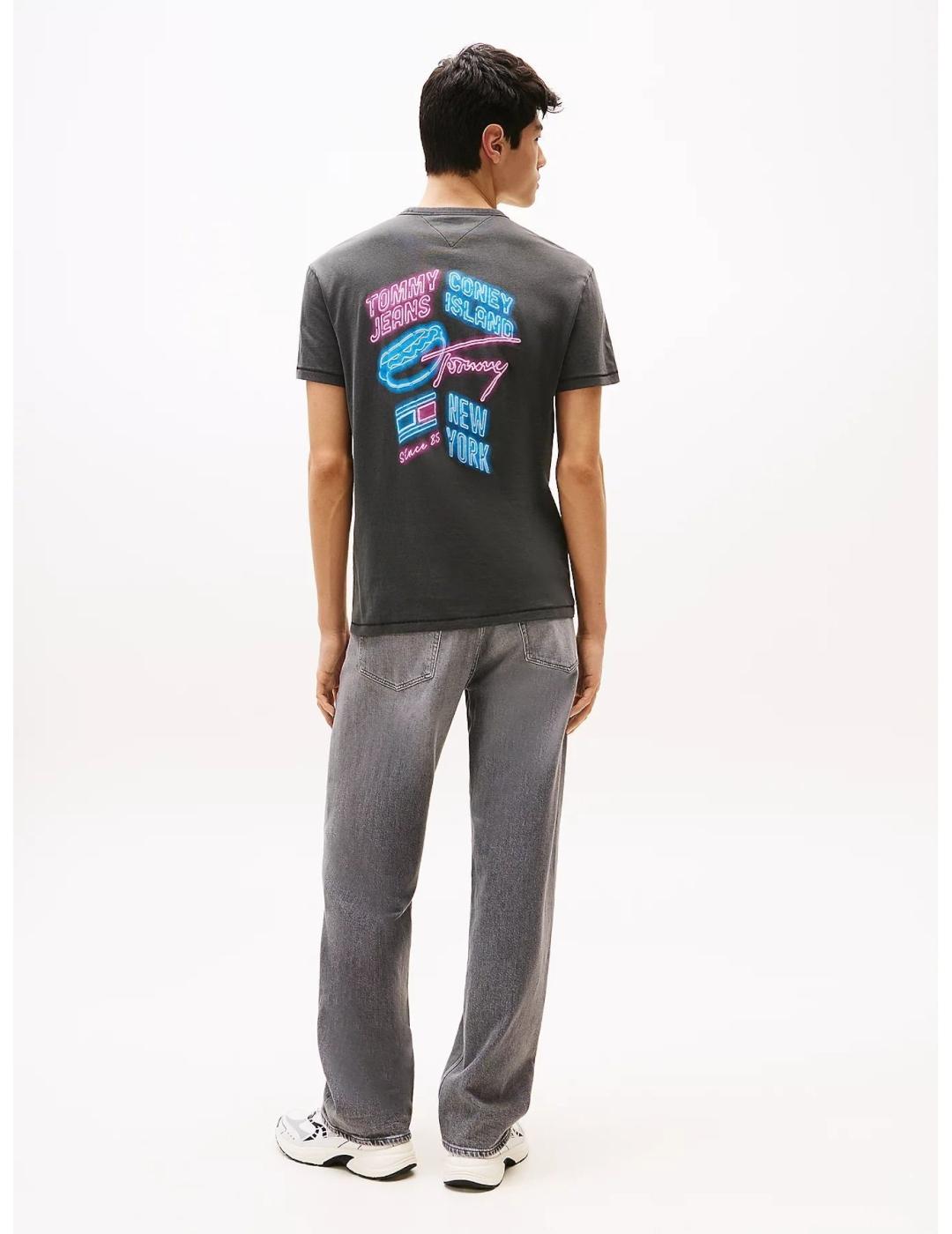 TOMMY CAMISETA NEGRA NOVELTY FAIR