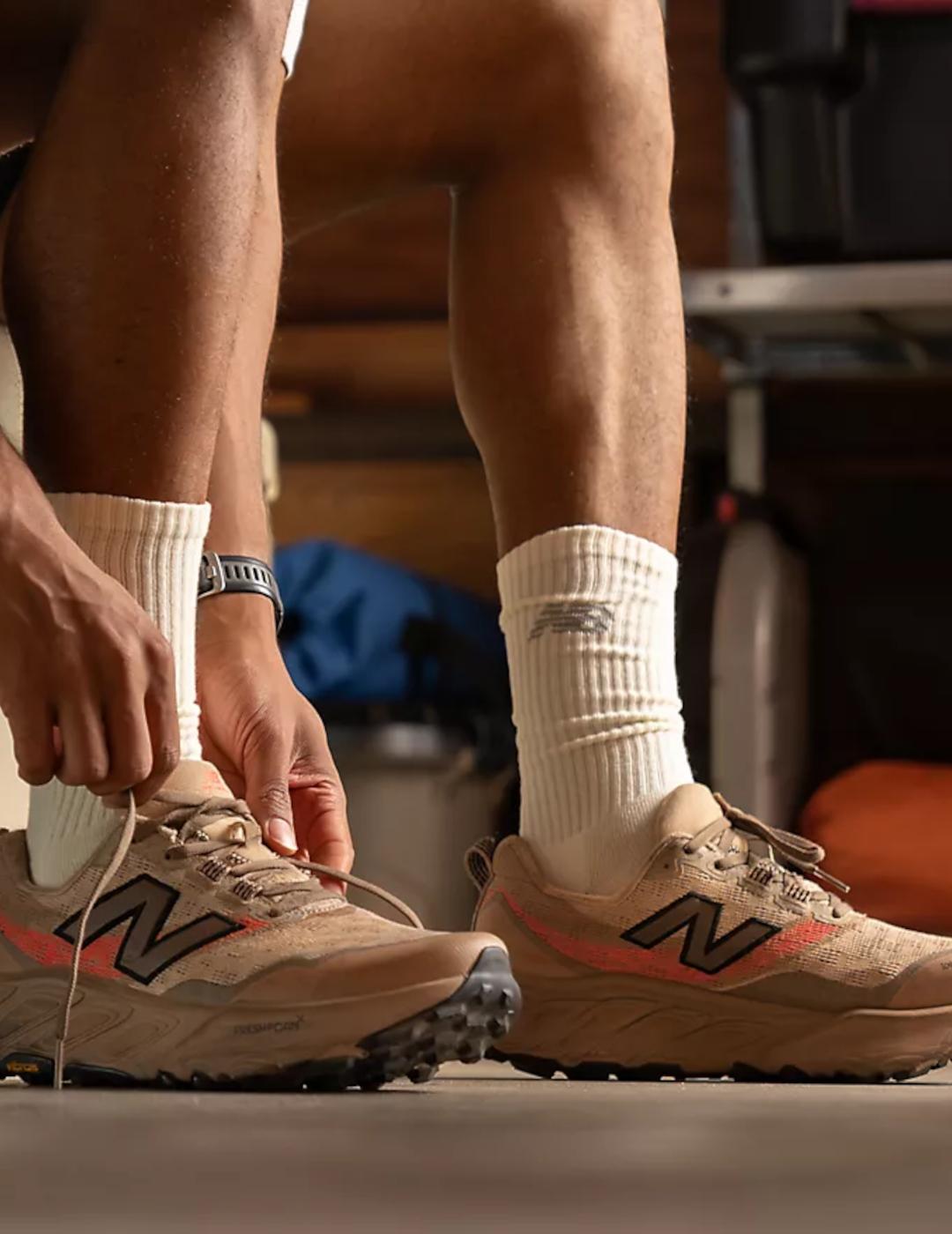 NEW BALANCE HIERRO NATURAL ÍNDIGO